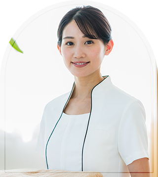 20代女性ネイリストが対応
